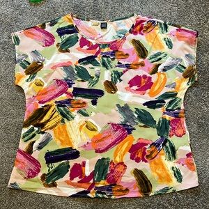 Short Sleeve Blouse - Small
